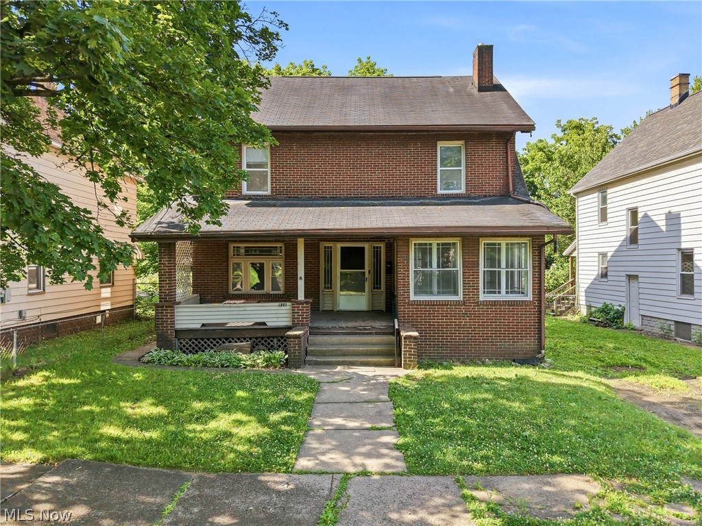 121 Olive Street Girard OH 44420