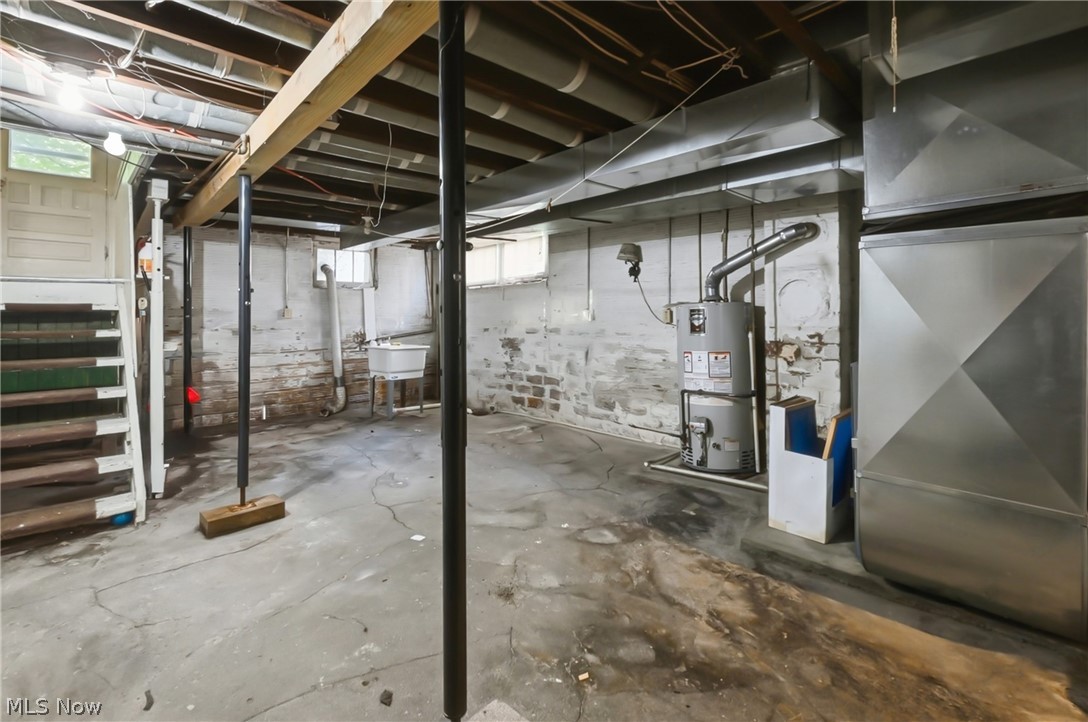 121 Olive Street Girard OH 44420