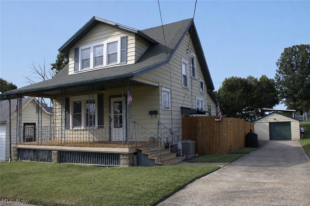 821 Caldwell Street Zanesville OH 43701