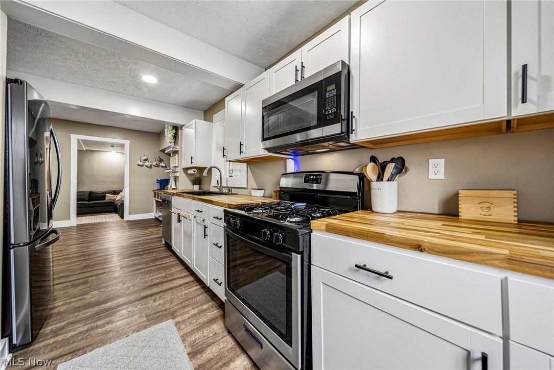 6712 Huron Avenue Madison OH 44057