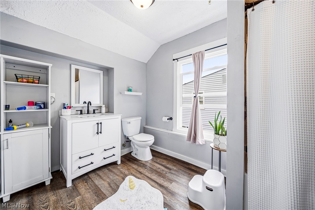 6712 Huron Avenue Madison OH 44057