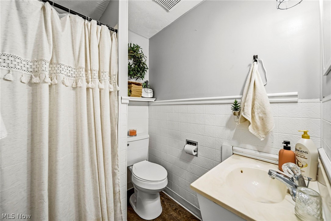 6712 Huron Avenue Madison OH 44057