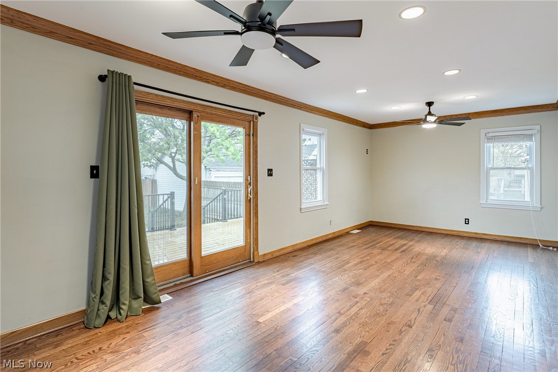 1294 Giel Avenue Lakewood OH 44107