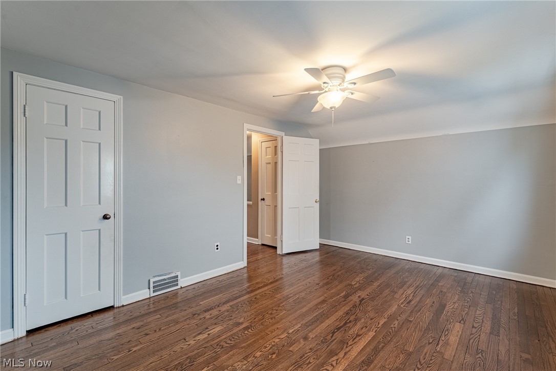 1294 Giel Avenue Lakewood OH 44107