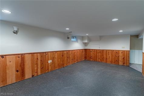 1294 Giel Avenue Lakewood OH 44107