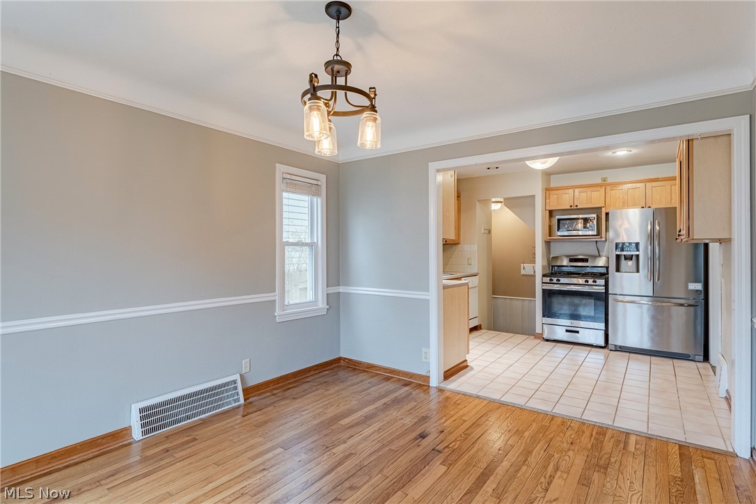 1294 Giel Avenue Lakewood OH 44107