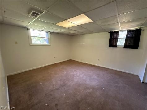 1044 Milan Street N Canal Fulton OH 44614