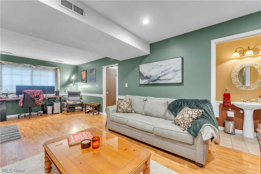 342 Brad Drive Brunswick OH 44212