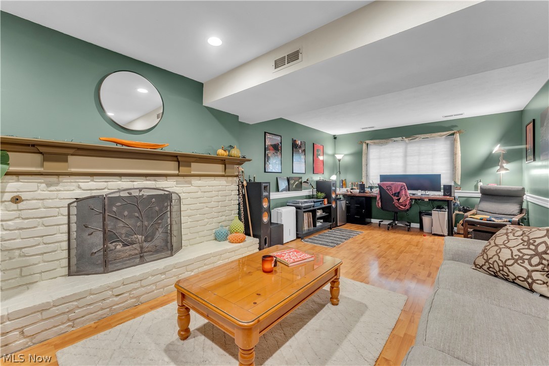 342 Brad Drive Brunswick OH 44212