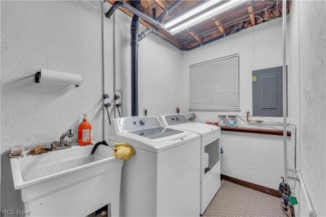 342 Brad Drive Brunswick OH 44212