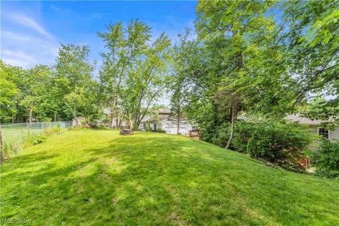 342 Brad Drive Brunswick OH 44212