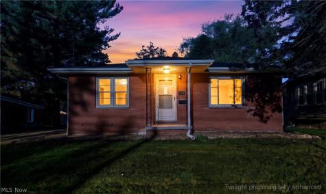 324 N Hawkins Avenue Akron OH 44313