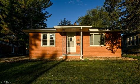 324 N Hawkins Avenue Akron OH 44313