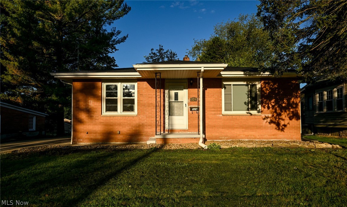324 N Hawkins Avenue Akron OH 44313