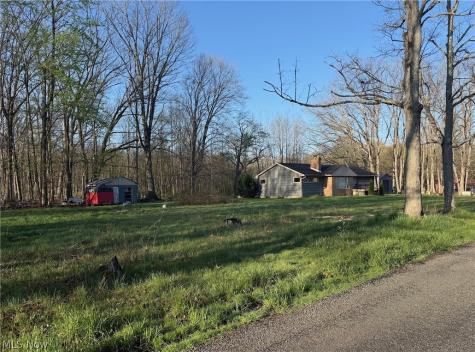 8466 Whipporwill Road Ravenna OH 44266