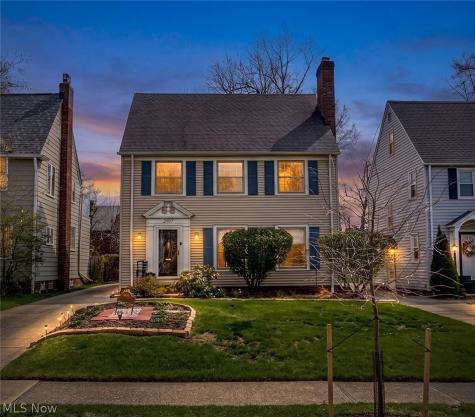 2407 Edgerton Road University Heights OH 44118