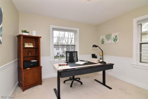 2407 Edgerton Road University Heights OH 44118