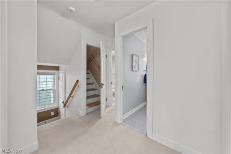 2407 Edgerton Road University Heights OH 44118