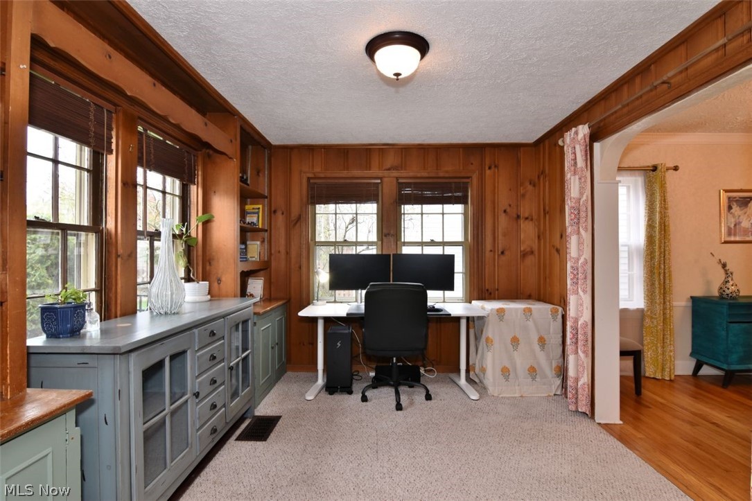 2407 Edgerton Road University Heights OH 44118