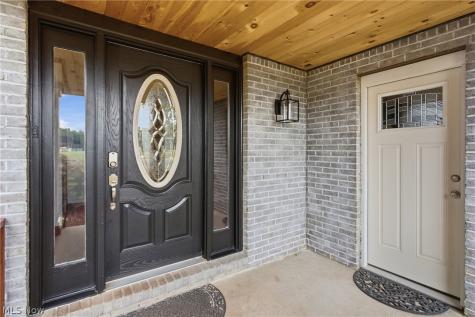 7909 Lake O Springs Avenue NW North Canton OH 44720