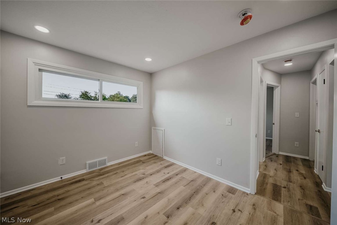 31508 Daniel Drive Willowick OH 44095