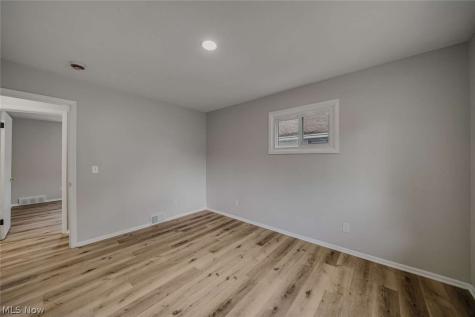 31508 Daniel Drive Willowick OH 44095