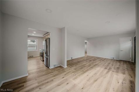 31508 Daniel Drive Willowick OH 44095