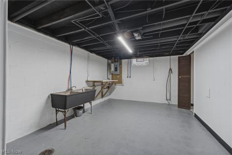 920 Clinton Avenue SW Canton OH 44706