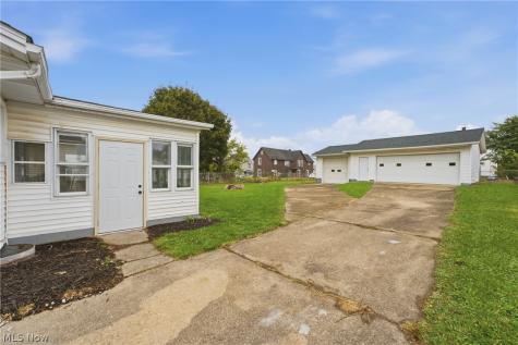 920 Clinton Avenue SW Canton OH 44706