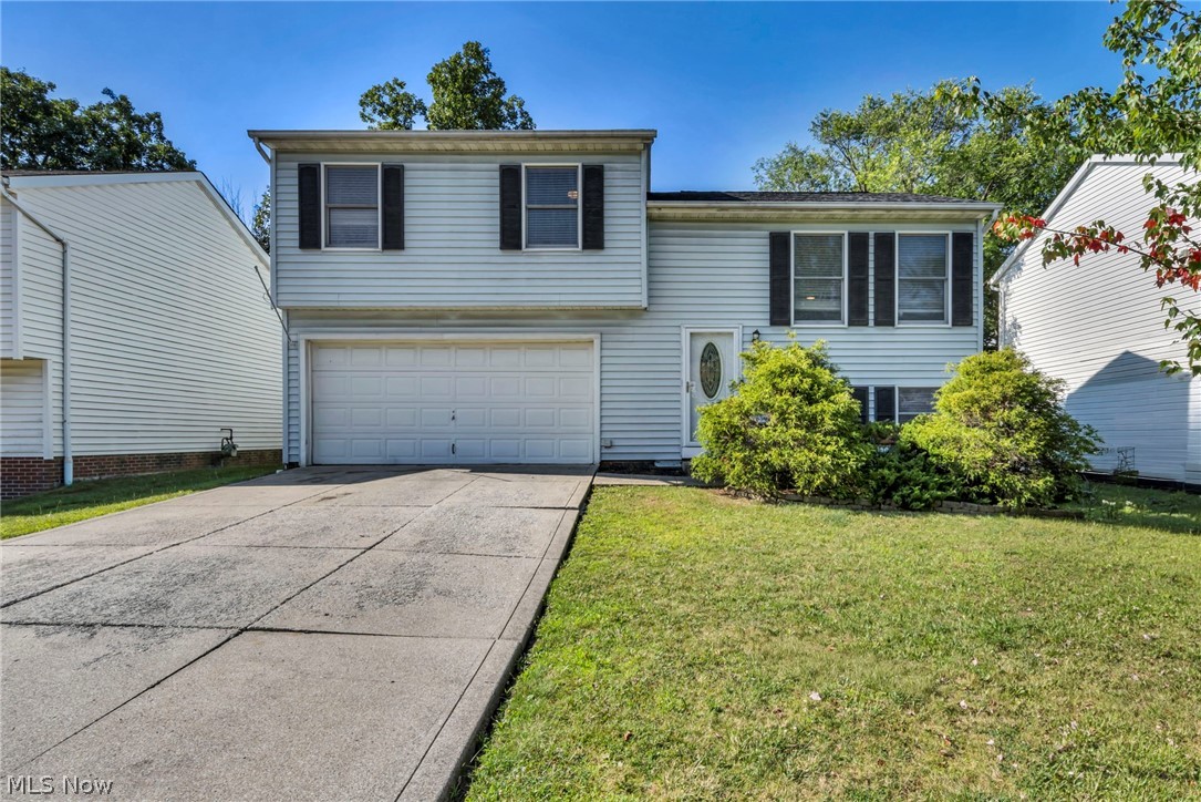 19020 Watercrest Avenue Maple Heights OH 44137