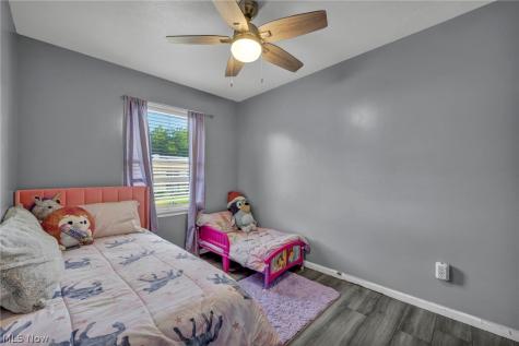19020 Watercrest Avenue Maple Heights OH 44137