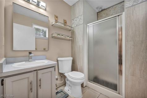 19020 Watercrest Avenue Maple Heights OH 44137