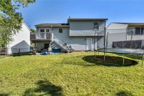 19020 Watercrest Avenue Maple Heights OH 44137