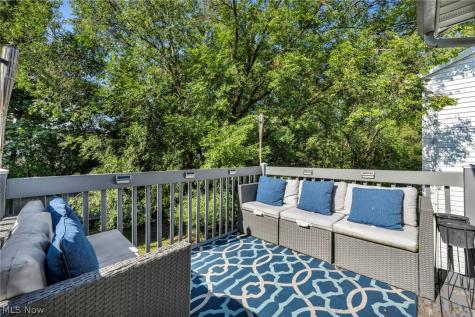 19020 Watercrest Avenue Maple Heights OH 44137