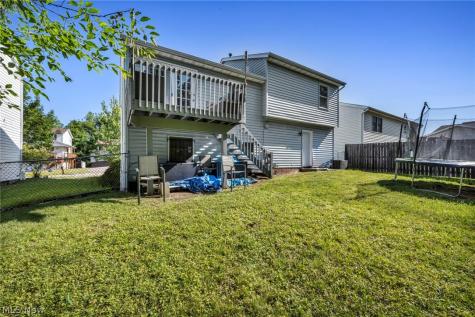 19020 Watercrest Avenue Maple Heights OH 44137