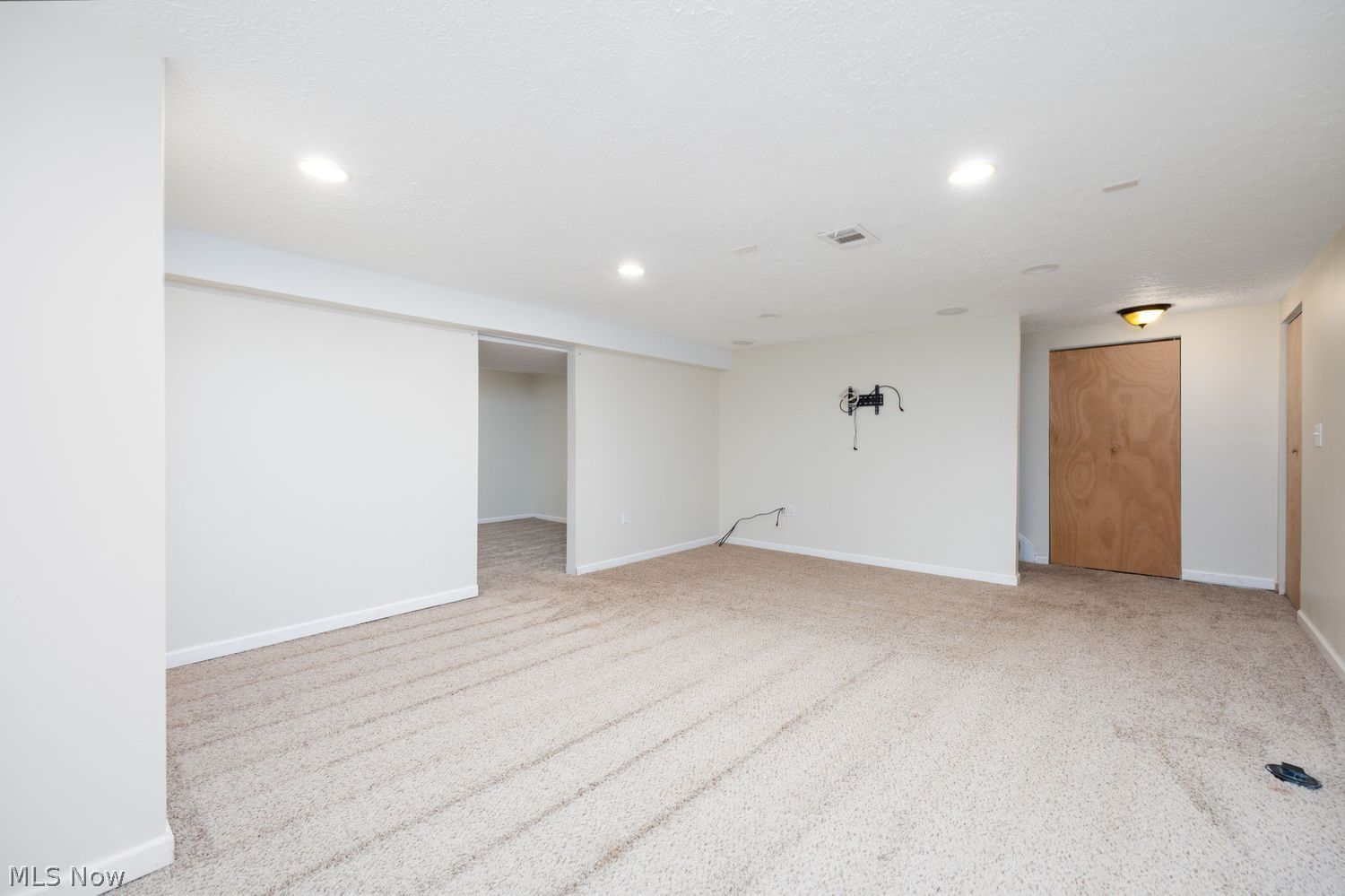 1400 Bailey Road Cuyahoga Falls OH 44221