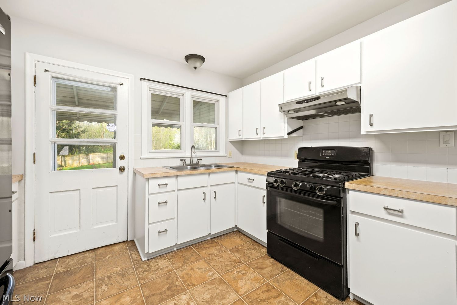 1400 Bailey Road Cuyahoga Falls OH 44221