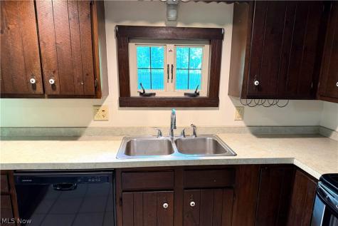 35930 Highland Drive Eastlake OH 44095