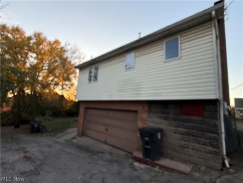 140 Wildon Avenue Steubenville OH 43952