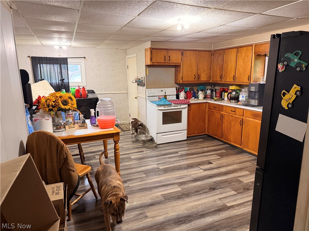 420 5th Street E Uhrichsville OH 44683