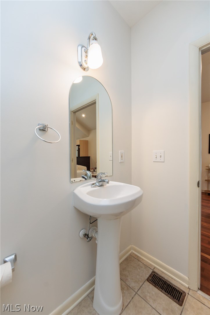 3708 Whitman Avenue Cleveland OH 44113