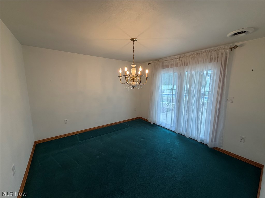 48769 Lakeview Circle East Liverpool OH 43920