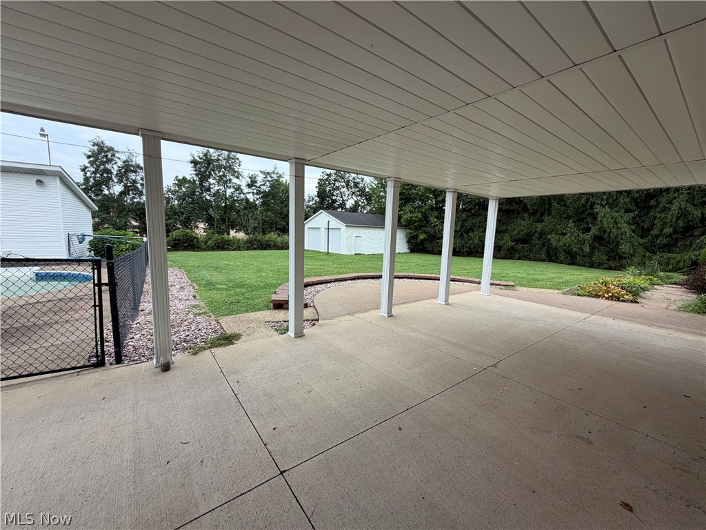 48769 Lakeview Circle East Liverpool OH 43920