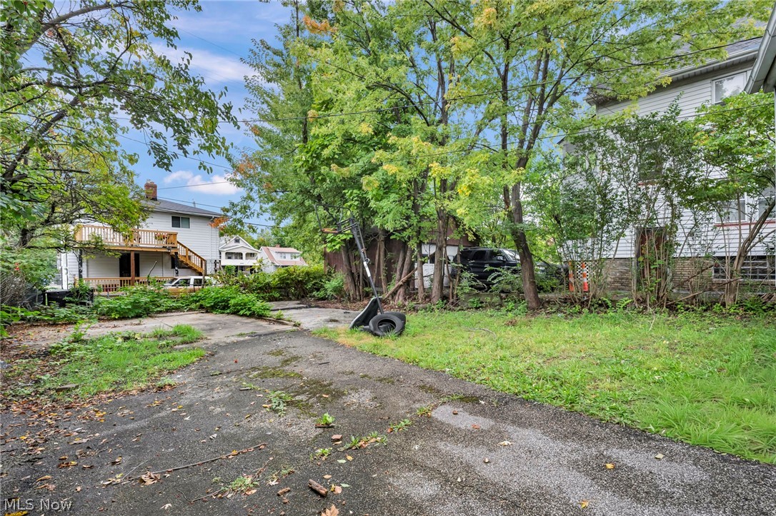 3410 E 134th Street East Cleveland OH 44120
