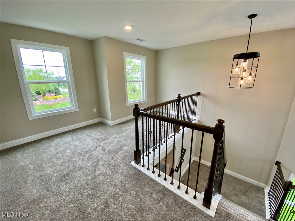 2255 Ledgestone Drive NW Uniontown OH 44685