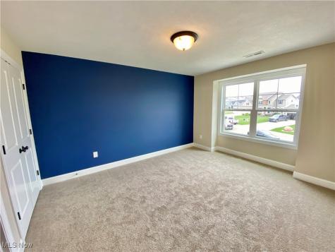 2255 Ledgestone Drive NW Uniontown OH 44685