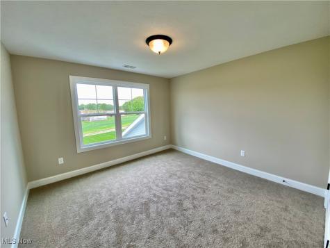2255 Ledgestone Drive NW Uniontown OH 44685