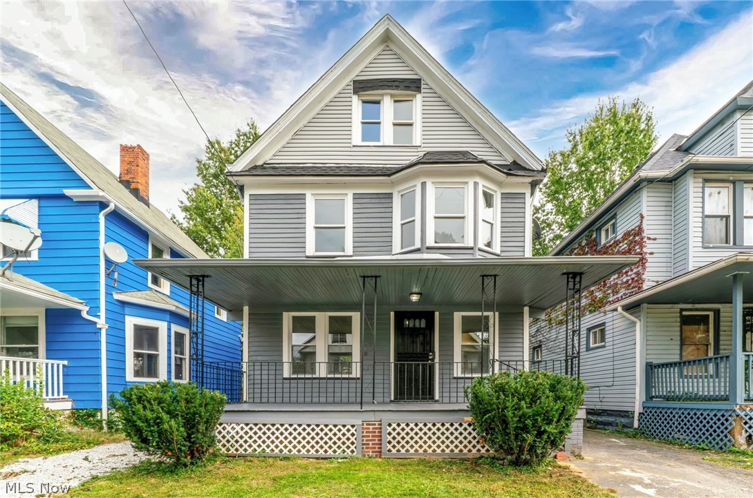 1217 E 113th Street Cleveland OH 44108
