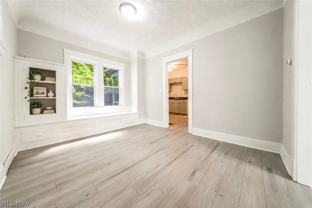 1217 E 113th Street Cleveland OH 44108