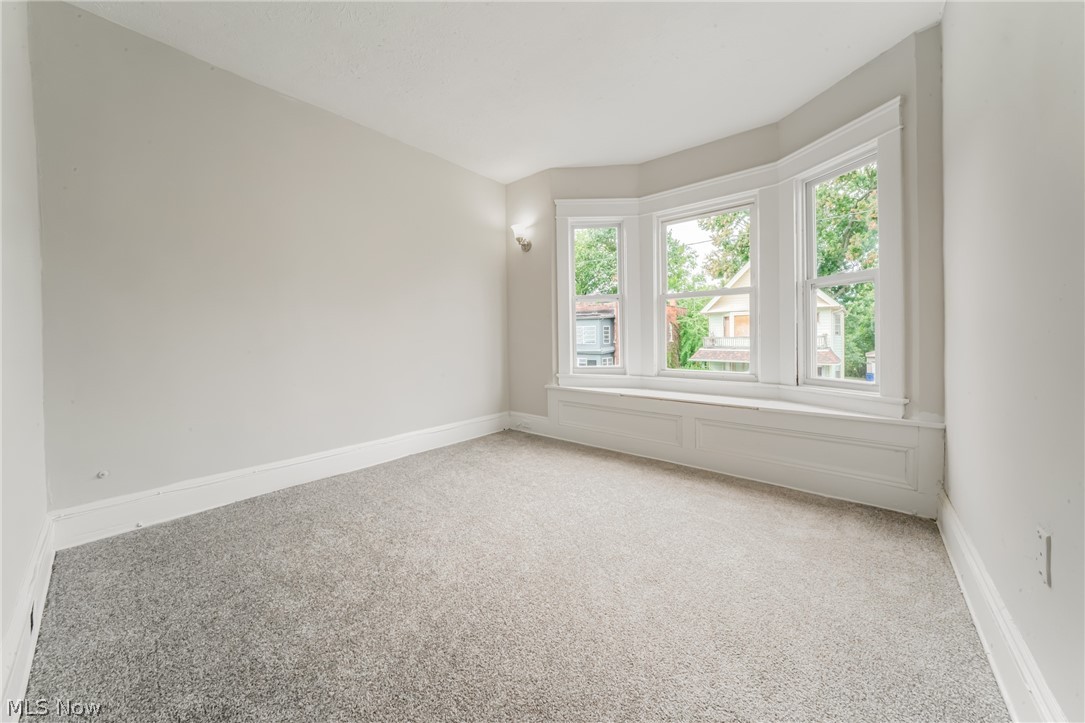 1217 E 113th Street Cleveland OH 44108